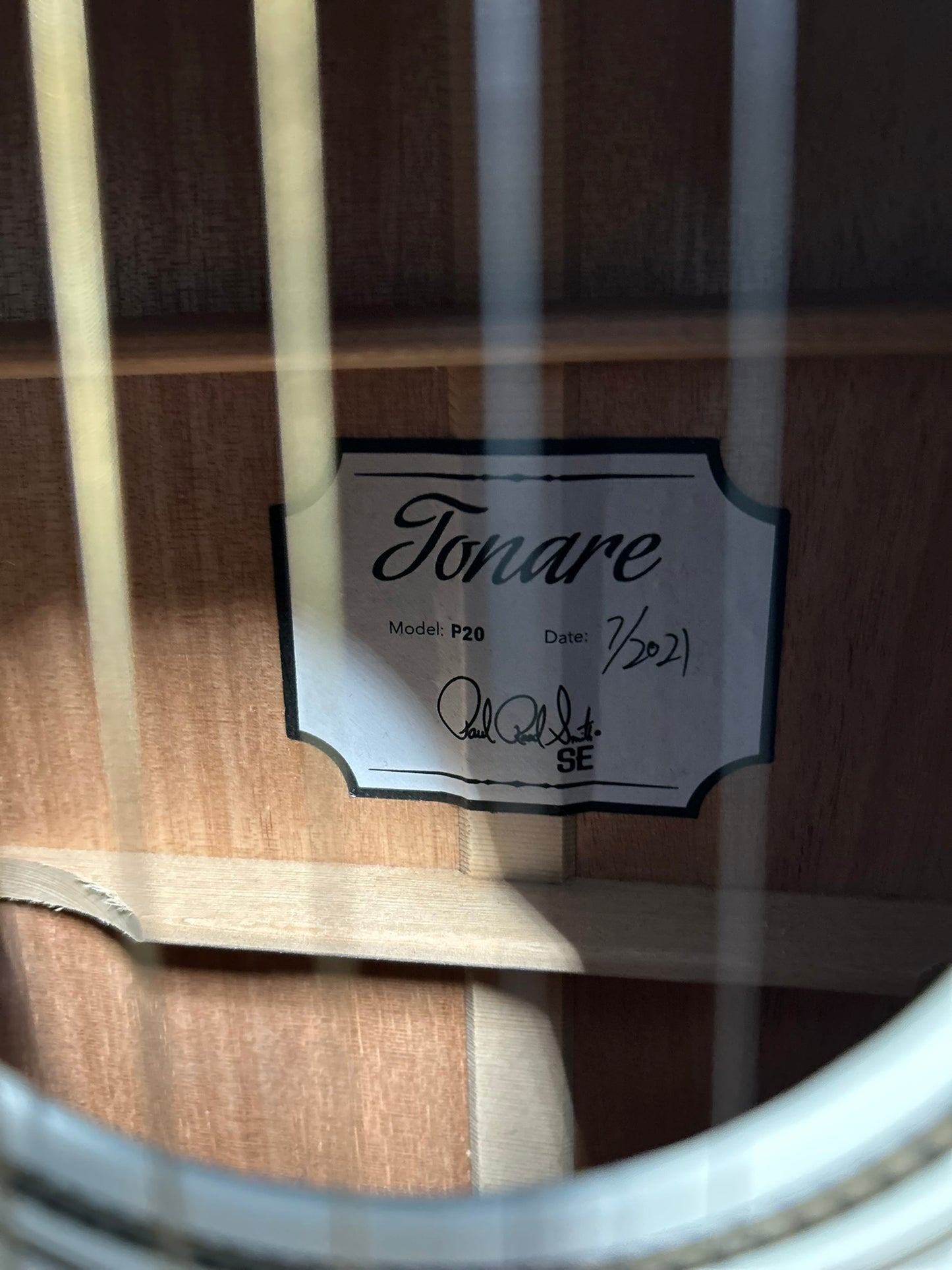 Acoustic SE Tonare P20E - Antique White